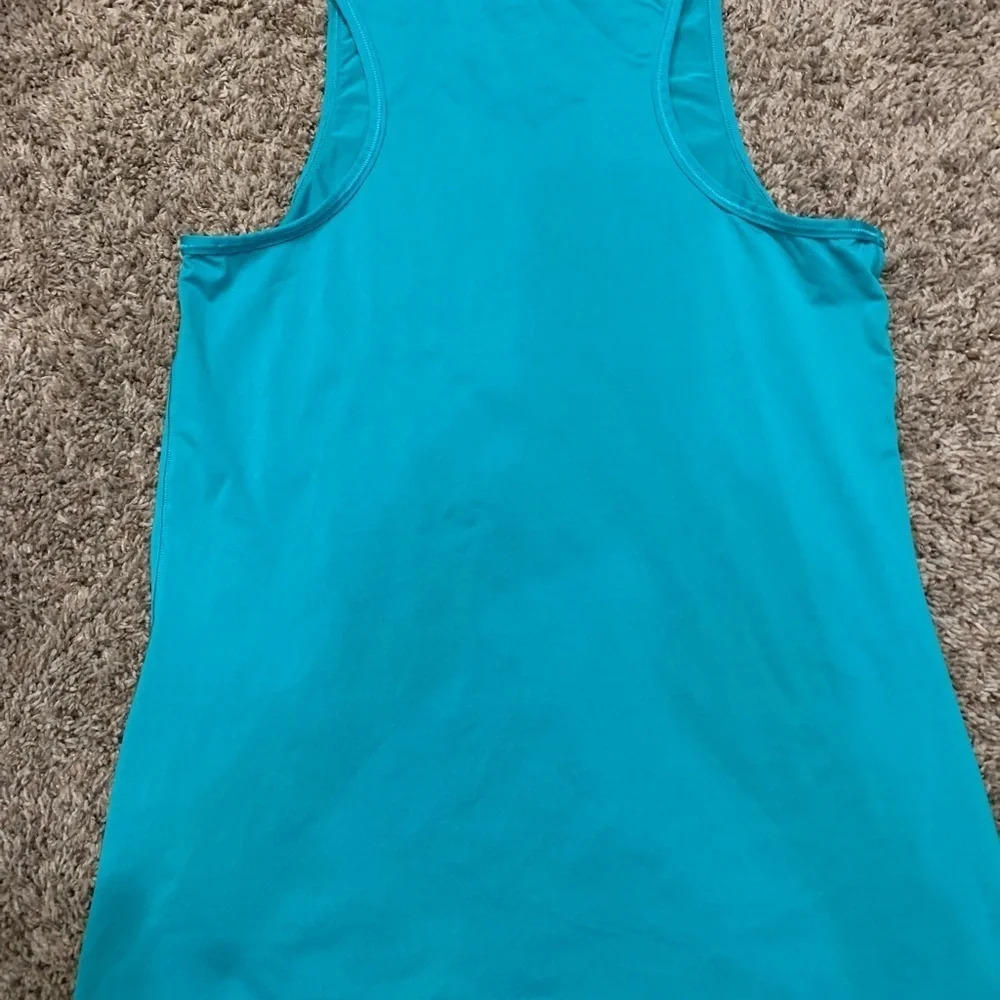Adidas ClimaLite Teal Blue Tank size medium - Picture 2 of 3